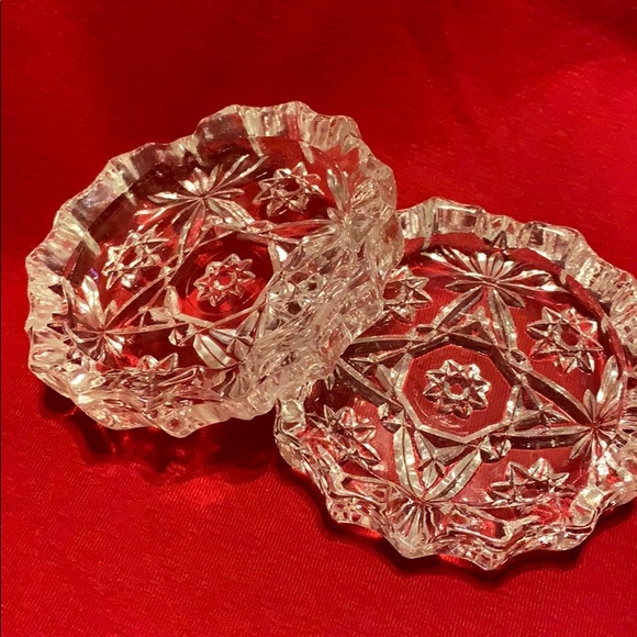 Vintage cut glass ashtray/candle holder - Picture 4 of 5